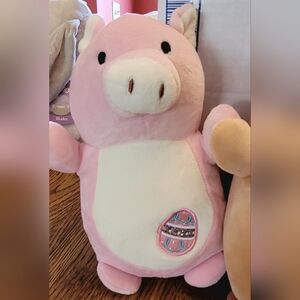 Squishmallow Peter the Pig Easter Hugmee